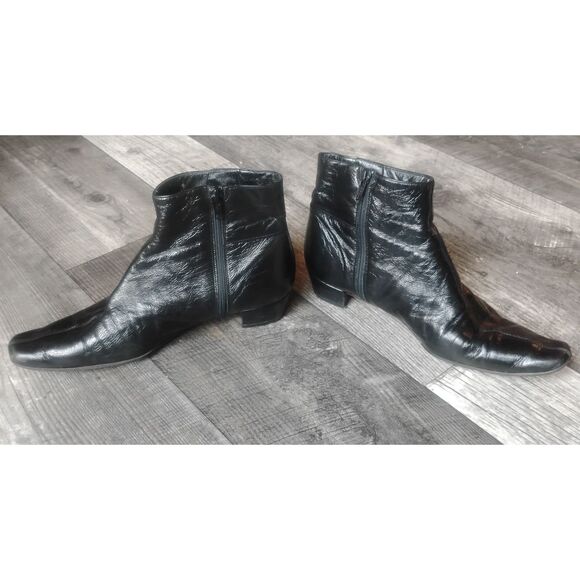 Coach Rossie Italian Black Patent Leather Women's Size 7.5 Ankle Boots - Picture 2 of 10